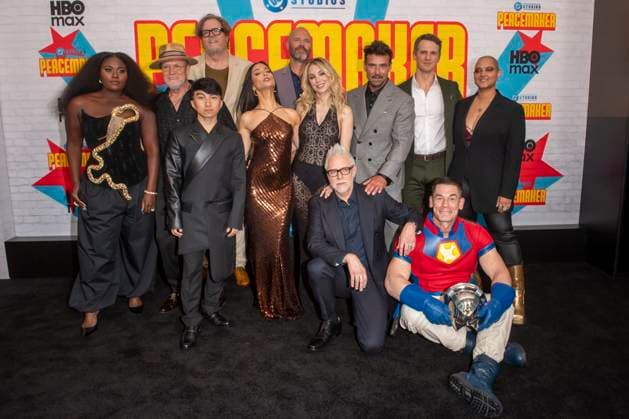 Hbo max s peacemaker season 2 premiere, new york, usa - 13 aug 2025 (new) hbo max& 39;s "peacemaker" season 2 premiere. August 13, 2025, new york, new york, usa: (l-r) danielle brooks, michael rooker, nhut le, steve agee, sol rodriguez, david denman, jennifer holland, james gunn, frank grillo, freddie stroma, john cena and anissa matlock attend hbo& 39;s "peacemaker" season 2 premiere at amc lincoln square theater on august 13, 2025 in new york city. (credit: m10s thenews2) (Foto: M10s Thenews2 imago images) Hbo max s peacemaker season 2 premiere, new york, usa - 13 aug 2025 Copyright: xRonxAdarx