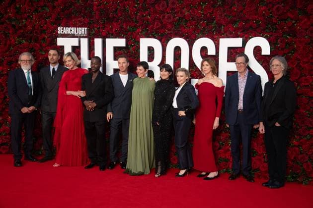 The Roses UK Premiere Arrivals at Odeon Luxe, Leicester Square, London, UK (L-R) - Writer Tony McNamara, Jamie Demetriou, Allison Janney, Ncuti Gatwa, Benedict Cumberbatch, Olivia Colman, Zoe Chao, Kate McKinnon, Belinda Bromilow, Will Smith, Director Jay Roach attends The The Roses UK Premiere at Odeon Luxe, Leicester Square, London, England, UK on Thursday 28 August, 2025., Credit:Justin Ng Avalon UK, England, London, Odeon Luxe, Leicester Square Copyright: xJustinxNgx xAvalonx 1032181152