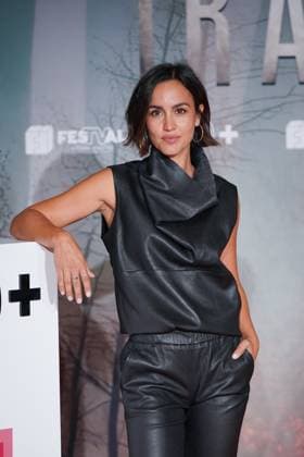 Movistar Plus presents La Caza Irati at the XVII edition of FesTVal de Vitoria Actress Megan Montaner poses on the orange carpet at the XVII edition of FesTVal de Vitoria, at the Palacio de Congresos Europa, on September 4, 2025, in Vitoria Gastéiz, Álava, Basque Country Spain Today, September 4, the fourth season of the series created by Agustín Martínez, scriptwriter and one of the three writers who sign as Carmen Mola This one is called La Caza Irati, which comes after Monteperdido, Tramuntana and Guadiana 04 SEPTEMBER 2025 FESTIVAL VITORIA ÁLAVA BASQUE COUNTRY In Vitoria, Ãlava Basque Country Vitoria, Ãlava Basque Country Spain Copyright: xInakixBerasalucex 6932385