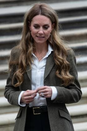 HRH The Prince and Princess Of Wales Visit Natural History Museum, London, UK - Thursday 4 September Catherine - Princess of Wales visits Natural History Museum, London, England, UK on Thursday 4 September, 2025 to view the Museum s newly transformed gardens and meet children and young people taking part in learning programmes which see them connecting with nature and boosting biodiversity in urban areas., Credit:Justin Ng Avalon UK, England, London, Natural History Museum Copyright: xJustinxNgx xAvalonx 1034075670