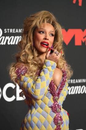 September 7, 2025, New York, New York, USA: DOJA CAT attends the MTV Video Music Awards 2025,.The UBS Arena,.Belmont, New York.September 7, 2025. ...The MTV Video Music Awards 2025,.The UBS Arena,.Belmont, New York.September 7, 2025. New York USA - ZUMAms4_ 20250907_faf_ms4_008 Copyright: xSoniaxMoskowitzxGordonx