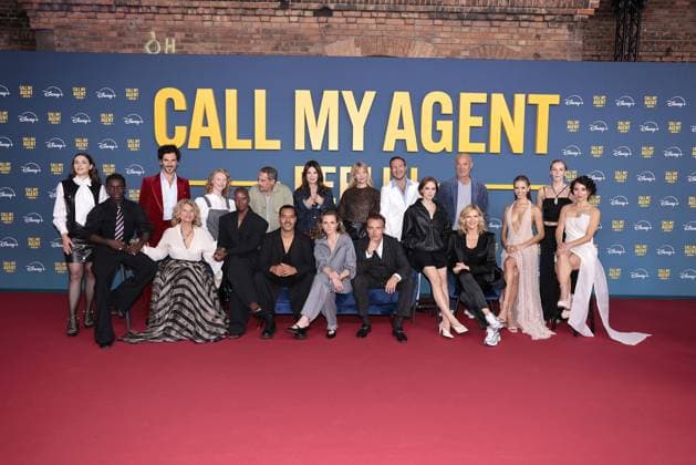 Seyneb Saleh, Benny O. Arthur, Gabrielle Scharnitzky, Dana Herfurth, Florence Kasumba, Moritz Bleibtreu, Michael Klammer, Iris Berben, Karin Hanczewski, Heike Makatsch, Lucas Gregorowicz, Frederick Lau, Emilia Schuele, Heiner Lauterbach, Veronica Ferres, Taynara Silva-Wolf, Jana Klinge und Janina Elkin bei der Call my Agent Berlin Serien Premiere (Disney+) am 8.09.2025 in Berlin Call My Agent Berlin Serienpremiere in Berlin