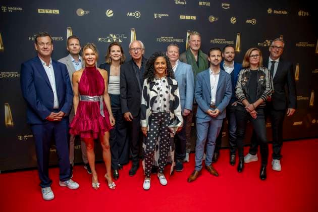 abb Die Jury - Dr. Udo Grätz (stv.Chefredakteur WDR), Florian Hellenkamp (Bereichsleiter Strategische Programmplanung RTL und RTL+), Laura Karasek (Moderatorin, Schriftstellerin,Anwältin), Milena Seyberth (Channelmanagerin des ZDF), Wolf Bauer (Produzent, Juryvorsitzender), Siham El-Maimouni (Journalistin, David Ungereit (Autor), Michael Souvignier (Produzent, CEO TÂ Zeitsprung Pictures), Alexander KRei (Medienjournalist DWDD.de) zu Gast auf dem roten Teppich bei der Nacht der Kreativen - Der Deutschen Fernsehpreis 2025 in der Flora am 09.09.2025 in Koeln NRW Deutschland