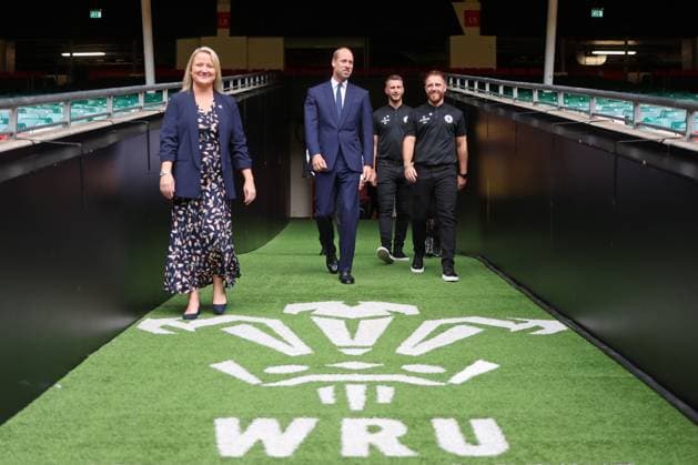 The Prince of Wales Visits Jac Lewis Foundation Mental Health Hub CARDIFF, WALES - SEPTEMBER 10: Prince William, Prince of Wales talks to Elizabeth Thomas-Evans (L), CEO Jac Lewis Foundation, Jesse Lewis (3rd L), Jac Lewis father, and teammates from Jac™s football team Ammanford FC during his visit to new a mental health hub run by the Jac Lewis Foundation on World Suicide Prevention Day at Principality Stadium on September 10, 2025 in Cardiff, Wales., Credit:Chris Jackson Avalon United Kingdom, Wales, Cardiff, Principality Stadium Copyright: xChrisxJacksonx xAvalonx 1035774433