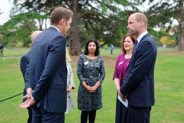 The Prince Of Wales Attends The Global Humanitarian Memorial Launch LONDON, ENGLAND - OCTOBER 01: Prince William, Prince of Wales speaks with humanitarian workers at the launch of the Global Humanitarian Memorial on October 01, 2025 in London, England. The memorial, which was created by Michael Landy and the Humanitarian Memorial Committee, celebrates humanitarians across the world and pays tribute to all those who have lost their lives whilst delivering humanitarian aid., Credit:Chris Jackson Avalon United Kingdom, England, London, Gunnersbury Park Museum Copyright: xChrisxJacksonx xAvalonx 1042353215