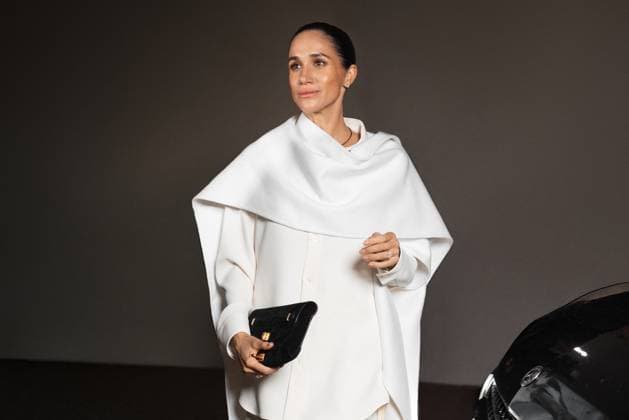 Meghan Markle, Duchess of Sussex, will appear at Balenciaga during Paris Fashion Week PFW , at the Laennec center, in Paris, France, on October 4, 2025 Tiziano Da Silva Bestimage Meghan Markle, Duchess of Sussex, will appear at Balenciaga during Paris Fashion Week PFW , at the Laennec center, in Paris, France, on October 4, 2025 Paris France Copyright: xTizianoxDaxSilvax-xPierrexPerusseaux xBestimagexTizianoxDaxSilvax-xPierrexPerusseaux xBestimagex