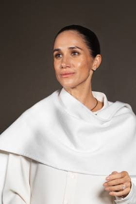 Meghan Markle, Duchess of Sussex, will appear at Balenciaga during Paris Fashion Week PFW , at the Laennec center, in Paris, France, on October 4, 2025 Tiziano Da Silva Bestimage Meghan Markle, Duchess of Sussex, will appear at Balenciaga during Paris Fashion Week PFW , at the Laennec center, in Paris, France, on October 4, 2025 Paris France Copyright: xTizianoxDaxSilvax-xPierrexPerusseaux xBestimagexTizianoxDaxSilvax-xPierrexPerusseaux xBestimagex