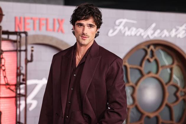 Los Angeles Premiere Of Netflix s Frankenstein MIRACLE MILE, LOS ANGELES, CALIFORNIA, USA - OCTOBER 06: Australian actor Jacob Elordi arrives at the Los Angeles Premiere Of Netflix s Frankenstein held at the Academy Museum of Motion Pictures on October 6, 2025 in Miracle Mile, Los Angeles, California, United States., Credit:Xavier Collin Avalon United States, California, Los Angeles, Academy Museum of Motion Pictures Copyright: xXavierxCollinx xAvalonx 1044002675