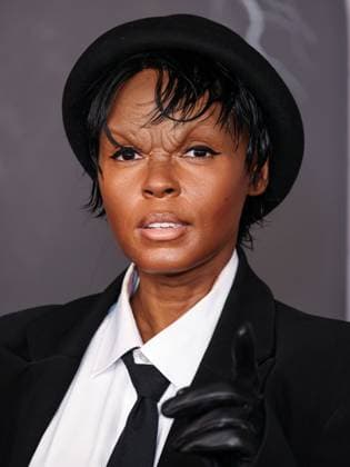 Los Angeles Premiere Of Netflix s Frankenstein MIRACLE MILE, LOS ANGELES, CALIFORNIA, USA - OCTOBER 06: American singer, rapper, songwriter, producer, and actress Janelle Monae (Janelle Monae) arrives at the Los Angeles Premiere Of Netflix s Frankenstein held at the Academy Museum of Motion Pictures on October 6, 2025 in Miracle Mile, Los Angeles, California, United States., Credit:Xavier Collin Avalon United States, California, Los Angeles, Academy Museum of Motion Pictures Copyright: xXavierxCollinx xAvalonx 1044002740
