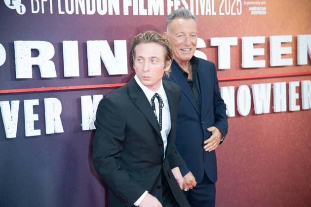 London Film Festival 2025 - Springsteen: Deliver Me from Nowhere Arrivals at Royal Festival Hall, Southbank, London Jeremy Allen White and Bruce Springsteen attends the Headline Gala of Springsteen: Deliver Me from Nowhere at The 69th BFI London Film Festival at Royal Festival Hall, Southbank, London, England, UK on Wednesday 15 October, 2025., Credit:Justin Ng Avalon UK, England, London, Royal Festival Hall, Southbank Copyright: xJustinxNgx xAvalonx 1045764276