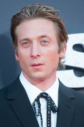 London Film Festival 2025 - Springsteen: Deliver Me from Nowhere Arrivals at Royal Festival Hall, Southbank, London Jeremy Allen White attends the Headline Gala of Springsteen: Deliver Me from Nowhere at The 69th BFI London Film Festival at Royal Festival Hall, Southbank, London, England, UK on Wednesday 15 October, 2025., Credit:Justin Ng Avalon UK, England, London, Royal Festival Hall, Southbank Copyright: xJustinxNgx xAvalonx 1045764404