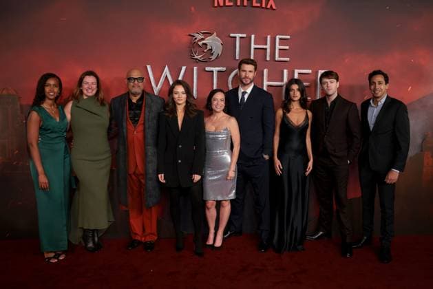 The Witcher season 4 global premiere, Curzon Mayfair cinema,London, UK on 23rd October 2025 Renate Radford, Laurence Fishburne, Freya Allan, Lauren Schmidt Hissrich, Liam Hemsworth, Anya Chalotra, Joey Batey and Rahul Bansal at The Witcher season 4 global premiere, Curzon Mayfair cinema,London, UK on 23rd October 2025, Credit:James Shaw Avalon UNITED KINGDOM, LONDON, London Copyright: xJamesxShawx xAvalonx 1047693334