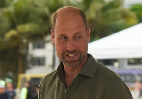 Prince William in Rio de Janeiro RIO DE JANEIRO, BRAZIL, NOVEMBER 3 : Prince William takes part in activities on Copacabana Beach, in the southern part of Rio de Janeiro, Brazil, late Monday afternoon, on November 03, 2025. During his visit, he played volleyball with teenagers and observed a drowning rescue simulation carried out by the Fire Department. He later met with firefighters, who showcased the technologies used by the department, and watched a live demonstration of a sea rescue operation involving jet skis and a helicopter. Fabio Teixeira Anadolu Rio de Janeiro Brazil. Editorial use only. Please get in touch for any other usage. Copyright: x2025xAnadoluxFabioxTeixeirax