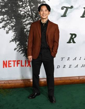 Premiere Of Netflix s Train Dreams HOLLYWOOD, LOS ANGELES, CALIFORNIA, USA - NOVEMBER 03: American martial artist, actor, and stuntman Alfred Hsing arrives at the Premiere Of Netflix s Train Dreams held at The Egyptian Theatre Hollywood on November 3, 2025 in Hollywood, Los Angeles, California, United States., Credit:Juan Pablo Rico Avalon United States, California, Hollywood, The Egyptian Theatre Hollywood Copyright: xJuanxPabloxRicox xAvalonx 1050184807