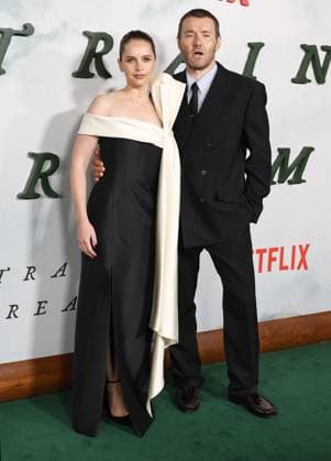 Premiere Of Netflix s Train Dreams HOLLYWOOD, LOS ANGELES, CALIFORNIA, USA - NOVEMBER 03: Felicity Jones and Joel Edgerton arrive at the Premiere Of Netflix s Train Dreams held at The Egyptian Theatre Hollywood on November 3, 2025 in Hollywood, Los Angeles, California, United States., Credit:Juan Pablo Rico Avalon United States, California, Hollywood, The Egyptian Theatre Hollywood Copyright: xJuanxPabloxRicox xAvalonx 1050185474