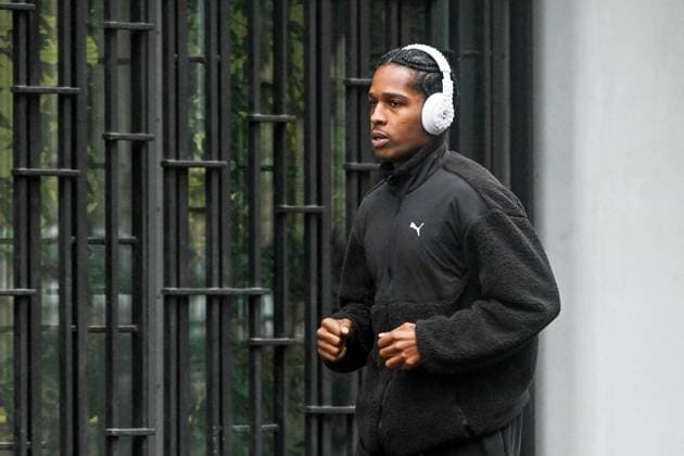 American rapper, songwriter, producer, director and actor A AP Rocky ASAP goes for a jog on an autumn morning in Paris, France, on November 6, 2025 Yehiel Chekroune Bestimage American rapper, songwriter, producer, director and actor A AP Rocky ASAP goes for a jog on an autumn morning in Paris, France, on November 6, 2025 Paris France Copyright: xYehielxChekrounex xBestimagexYehielxChekrounex xBestimagex
