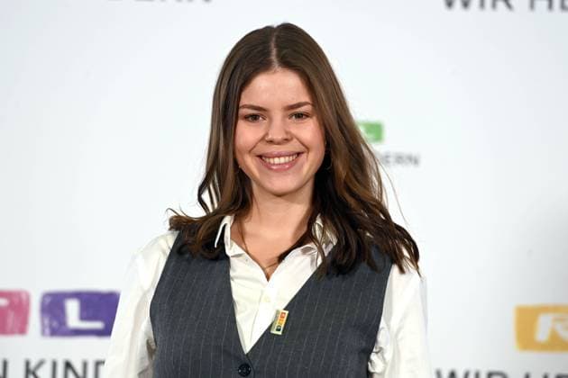 Ariana MUELLER, Müller, Moderatorin, Portraet, Porträt, Portrait, Angeschnittenes Einzelbild, Einzelmotiv, 30. RTL Spendenmarathon Wir helfen Kindern , Fernsehen, 20.-21.11.2025 in Huerth, Deutschland,