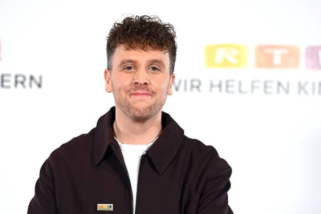Alexander KUMPF, Moderator, Portraet, Porträt, Portrait, Angeschnittenes Einzelbild, Einzelmotiv, 30. RTL Spendenmarathon Wir helfen Kindern , Fernsehen, 20.-21.11.2025 in Huerth, Deutschland,