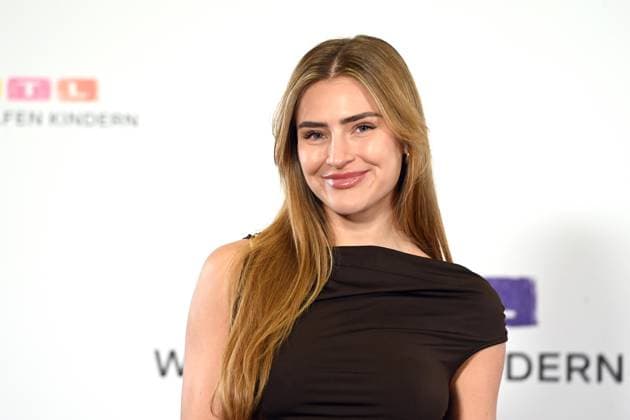Anna von KLINSKI, Internetpersoenlichkeit, Portraet, Porträt, Portrait, Angeschnittenes Einzelbild, Einzelmotiv, 30. RTL Spendenmarathon Wir helfen Kindern , Fernsehen, 20.-21.11.2025 in Huerth, Deutschland,
