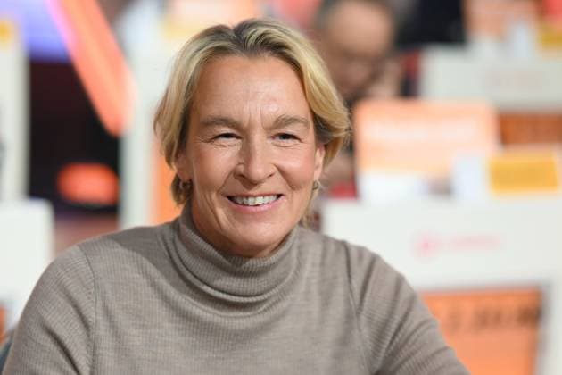 Martina VOSS-TECKLENBURG, Fussballtrainerin, Portraet, Porträt, Portrait, Angeschnittenes Einzelbild, Einzelmotiv, 30. RTL Spendenmarathon Wir helfen Kindern , Fernsehen, 20.-21.11.2025 in Huerth, Deutschland,