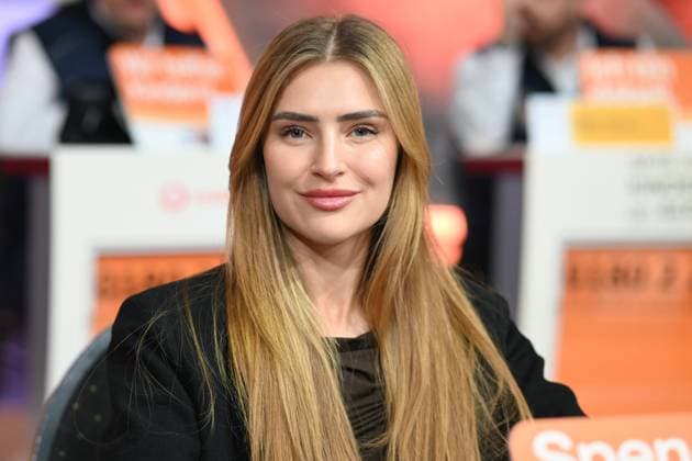 Anna von KLINSKI, Internet-Persoenlichkeit, Portraet, Porträt, Portrait, Angeschnittenes Einzelbild, Einzelmotiv, 30. RTL Spendenmarathon Wir helfen Kindern , Fernsehen, 20.-21.11.2025 in Huerth, Deutschland,