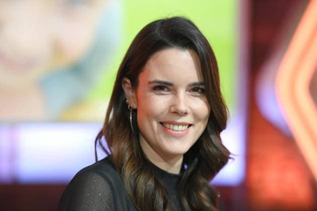 Linda MUERTZ, Mürtz, Moderatorin, Portraet, Porträt, Portrait, Angeschnittenes Einzelbild, Einzelmotiv, 30. RTL Spendenmarathon Wir helfen Kindern , Fernsehen, 20.-21.11.2025 in Huerth, Deutschland,