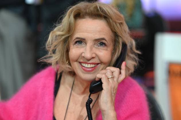 Michaela MAY, Schauspielerin, Portraet, Porträt, Portrait, Angeschnittenes Einzelbild, Einzelmotiv, 30. RTL Spendenmarathon Wir helfen Kindern , Fernsehen, 20.-21.11.2025 in Huerth, Deutschland,