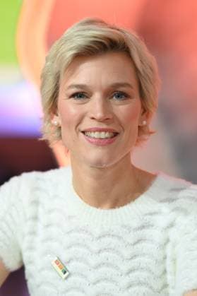 Verena FELS, Moderatorin, Portraet, Porträt, Portrait, Angeschnittenes Einzelbild, Einzelmotiv, 30. RTL Spendenmarathon Wir helfen Kindern , Fernsehen, 20.-21.11.2025 in Huerth, Deutschland,