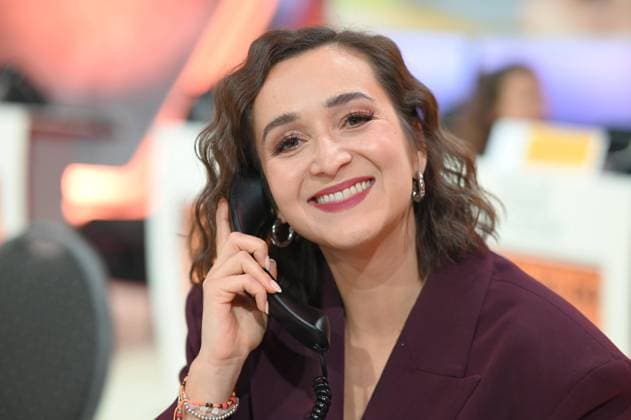 Daria SEMKOV, Moderatorin Portraet, Porträt, Portrait, Angeschnittenes Einzelbild, Einzelmotiv, 30. RTL Spendenmarathon Wir helfen Kindern , Fernsehen, 20.-21.11.2025 in Huerth, Deutschland,