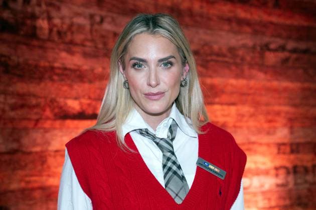 Anna KRAFT, Moderatorin, Portraet, Porträt, Portrait, Angeschnittenes Einzelbild, Einzelmotiv, 30. RTL Spendenmarathon Wir helfen Kindern , Fernsehen, 20.-21.11.2025 in Huerth, Deutschland,