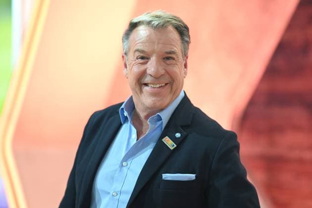 Patrick LINDNER, Saenger, Portraet, Porträt, Portrait, Angeschnittenes Einzelbild, Einzelmotiv, 30. RTL Spendenmarathon Wir helfen Kindern , Fernsehen, 20.-21.11.2025 in Huerth, Deutschland,