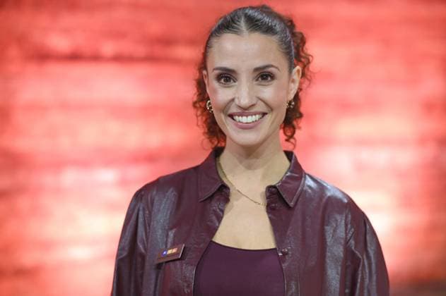 Nadine MENZ, Schauspielerin, Portraet, Porträt, Portrait, Angeschnittenes Einzelbild, Einzelmotiv, 30. RTL Spendenmarathon Wir helfen Kindern , Fernsehen, 20.-21.11.2025 in Huerth, Deutschland,