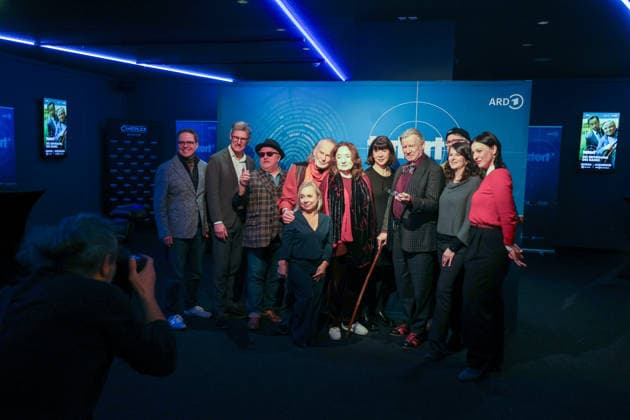 Premiere Münster-Tatort. Pressetermin zur Premiere des neuen ;Münster-Tatort Die Erfindung des Rades. Die Ausstrahlung ist am 7. Dezember im Ersten und der ARD Mediathek. u.a. mit Axel Prahl, als Frank Thiel und Mechthild Großmann, als Wilhelmine Klemm, Claus D. Clausnitzer, als Herbert Vaddern Thiel, Björn Meyer, als Mirko Schrader, ChrisTine Urspruch, als Silke Haller. Münster, Nordrhein-Westfalen, DEU, Deutschland, 25.11.2025