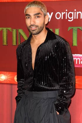 Tinsel Town World Premiere at Vue, Leicester Square, London, UK Mawaan Rizwan attends The Tinsel Town World Premiere at Vue, Leicester Square in London, England, UK on Thursday 27 November, 2025., Credit:Justin Ng Avalon UK, England, London, Vue, Leicester Square Copyright: xJustinxNgx xAvalonx 1055044221