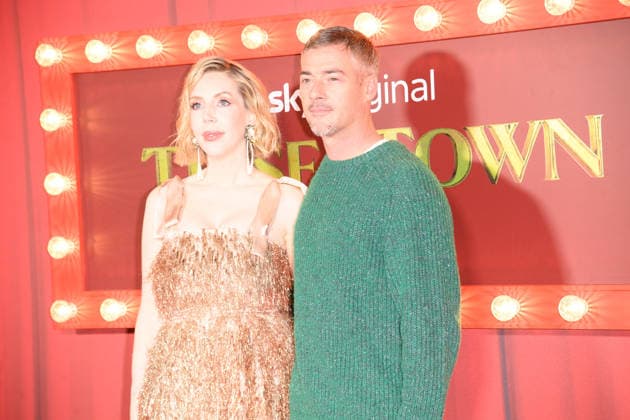 Tinsel Town World Premiere at Vue, Leicester Square, London, UK Kathryn Jenkins and husband Andrew Levitas attends The Tinsel Town World Premiere at Vue, Leicester Square in London, England, UK on Thursday 27 November, 2025., Credit:Justin Ng Avalon UK, England, London, Vue, Leicester Square Copyright: xJustinxNgx xAvalonx 1055044239