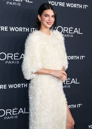 20th Annual L Oreal Paris Women Of Worth Celebration 2025 MUSEUM ROW, MIRACLE MILE, LOS ANGELES, CALIFORNIA, USA - DECEMBER 02: American model, socialite and media personality Kendall Jenner arrives at the 20th Annual L Oreal Paris Women Of Worth Celebration 2025 held the Academy Museum of Motion Pictures on December 2, 2025 in Museum Row, Miracle Mile, Los Angeles, California, United States., Credit:Xavier Collin Avalon United States, California, Los Angeles, Academy Museum of Motion Pictures Copyright: xXavierxCollinx xAvalonx 1056190281