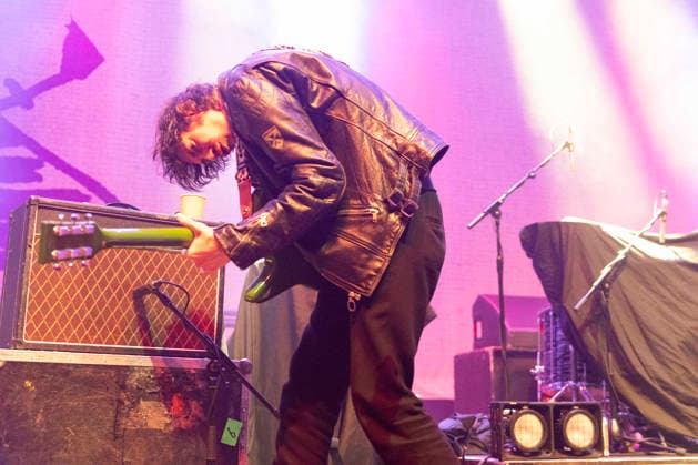 Warmduscher, performs live, at, O2 City Hall,Newcastle,UK on 2 December 2025 Quicksand ( Adam J Harmer) of Warmduscher, performs live, at, O2 City Hall,Newcastle,UK on 2 December 2025, Credit:David Wala Avalon Tyne and Wear, Newcastle upon Tyne Copyright: xDavidxWalax xAvalonx 1056208440