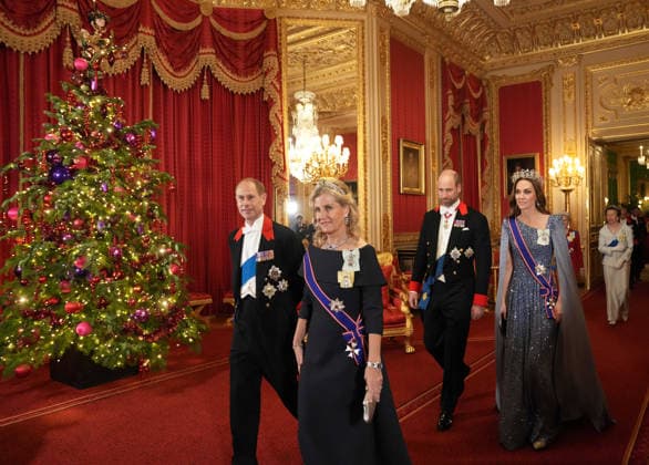 Frank-Walter Steinmeier s state visit to the UK Britain s Prince Edward, Duke of Edinburgh (L) his wife Britain s Sophie, Duchess of Edinburgh, Britain s Prince William, Prince of Wales, his wife Britain s Catherine, Princess of Wales and Britain s Princess Anne, Princess Royal arive to attend a State Banquet at Windsor Castle in Windsor, on December 3, 2025, the first day of a three day state visit by the German President. President Frank-Walter Steinmeier received a ceremonial welcome to Britain Wednesday as his state visit got into full swing -- the first by Germany s official head of state in 27 years., Credit:CARLOS JASSO Avalon United Kingdom, England, Windsor Copyright: xCARLOSxJASSOx xAvalonx 1056322206