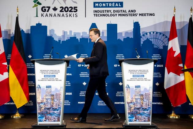 December 8, 2025, Montreal, Pq, CANADA: Canada s Minister of Artificial Intelligence and Digital Innovation Evan Solomon arrives for a press conference alongside Germany s Minister for Digital Transformation and Government Modernization Karsten Wildberger, not shown, during the G7 Industry, Digital and Technology MinistersöÄÃ Meeting, in Montreal on Monday, Dec. 8, 2025. Montreal CANADA - ZUMAc35_ 20251208_zaf_c35_032 Copyright: xChristopherxKatsarovx
