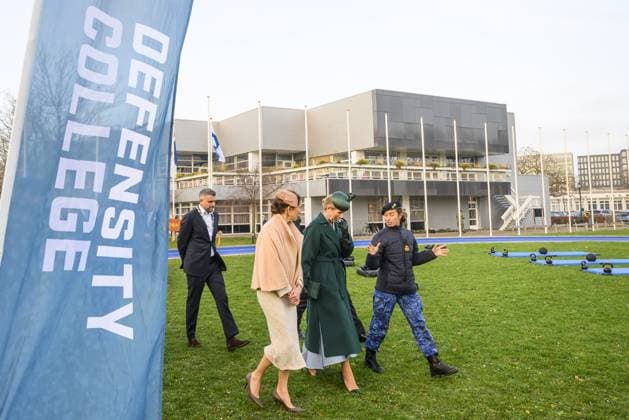 Amsterdam, The Netherlands, 2025-12-11 11:35:38 AMSTERDAM, 11-12-2025, Marineterrein State visit of the President of Finland, Alexander Stubb, to the Netherlands. He is accompanied by his wife, Suzanne Innes-Stubb. At the Marineterrein (MEA), the Royal Couple, the Finnish President, and Mrs. Innes-Stubb will visit the Amsterdam Drone Lab, where they will learn about the use of drones for various civilian purposes, with relevance to the energy and defense sectors. Students and instructors will discuss topics including Defensity College. PHOTO: NLBeeld Patrick van Emst Credit: NL Beeld Patrick van Emst Copyright: xx x
