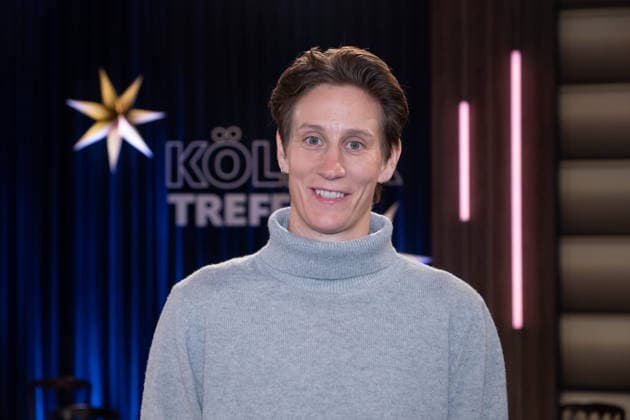 Ann-Katrin BERGER, Fussballspielerin, Torwartin, Portraet, Porträt, Portrait, Angeschnittenes Einzelbild, Einzelmotiv, zu Gast in der Sendung ,,Koelner Treff,, im WDR Fernsehen, 11.12.2025.