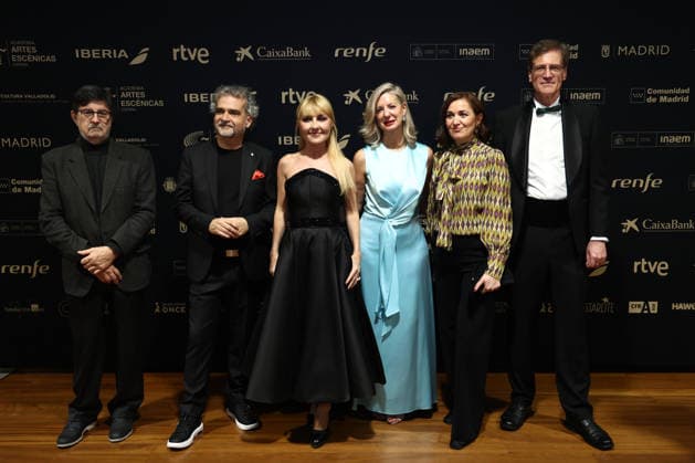 Photocall prior to the Gala of the Academy of Performing Arts of Spain The Councilor for Education and Culture of Valladolid, Irene Carvajal, poses during the photocall prior to the Gala of the Academy of Performing Arts of Spain, at the Teatro Calderón, on December 15, 2025, in Valladolid, Castilla y León Spain The Academy of Performing Arts of Spain, with the collaboration of the Municipal Foundation of Culture of Valladolid, celebrates its Gold Medals and Distinctions of Honor ceremony, a recognition of individuals or entities with outstanding professional careers in the performing arts, celebrates its Gold Medals and Distinctions of Honor Award Ceremony, a recognition to individuals or entities with an outstanding professional career i Copyright: xPhotogenic ClaudiaxAlbax 7171749