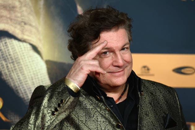 Francis FULTON-SMITH, Schauspieler, Portraet, Porträt, Portrait, Angeschnittenes Einzelbild, Einzelmotiv, Roter Teppich, Red Carpet Show, Ankunft, arrival, Filmpremiere DER MEDICUS 2 am 15.12.2025 im Cinedom-Kino in Koeln,