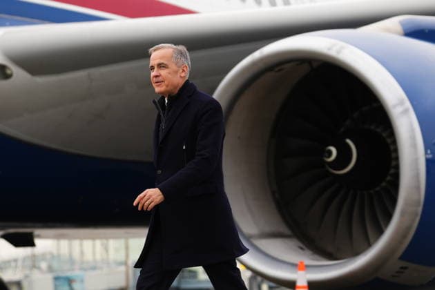 January 13, 2021, Richmond, Bc, Canada: Prime Minister Mark Carney departs Vancouver International Airport, in Richmond, B.C., on Tuesday, Jan. 13, 2026, on a nine-day trip to China, Qatar and Switzerland. Richmond Canada - ZUMAc35_ 20210113_zaf_c35_174 Copyright: xSeanxKilpatrickx