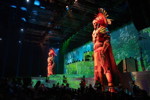 DJ BoBo, Europa Park Arena, The Great Adventure, Konzert, 15 Januar, Europa Park Rust, Eurodance, Live Show, spektakuläre Bühne, Lichteffekte, Tänzer, Choreografie, Hits, Fans, ausverkauft, Tourstart, Multimedia Show, VR Erlebnis, Popkultur, Entertainment, Live Event, Musikshow, Eventbranche, Showpremiere, Familienevent, Winterevent, Symbolfoto für Konzerte, Tourneen, Großevents, Festivalfeeling, Fanbegeisterung, Bühnenperformance, moderne Showtechnik Rust Europa Park Baden-Württemberg Deutschland Copyright: xFINLEYxMÖRCHx