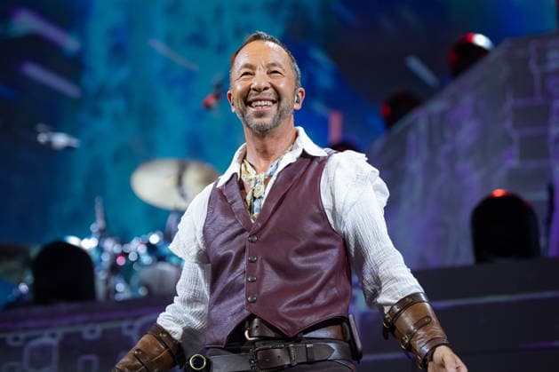 DJ BoBo, Europa Park Arena, The Great Adventure, Konzert, 15 Januar, Europa Park Rust, Eurodance, Live Show, spektakuläre Bühne, Lichteffekte, Tänzer, Choreografie, Hits, Fans, ausverkauft, Tourstart, Multimedia Show, VR Erlebnis, Popkultur, Entertainment, Live Event, Musikshow, Eventbranche, Showpremiere, Familienevent, Winterevent, Symbolfoto für Konzerte, Tourneen, Großevents, Festivalfeeling, Fanbegeisterung, Bühnenperformance, moderne Showtechnik Rust Europa Park Baden-Württemberg Deutschland Copyright: xFINLEYxMÖRCHx