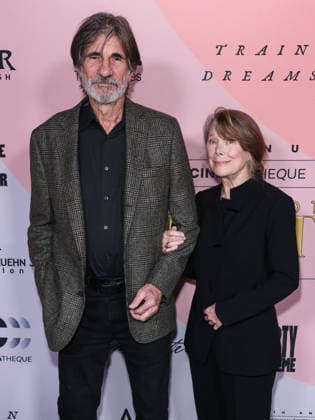American Cinematheque s 5th Annual Tribute To The Crafts HOLLYWOOD, LOS ANGELES, CALIFORNIA, USA - JANUARY 16: Jack Fisk and wife Sissy Spacek arrive at the American Cinematheque s 5th Annual Tribute To The Crafts held at The Egyptian Theatre Hollywood on January 16, 2026 in Hollywood, Los Angeles, California, United States., Credit:Xavier Collin Avalon United States, California, Hollywood, The Egyptian Theatre Hollywood Copyright: xXavierxCollinx xAvalonx 1066765136