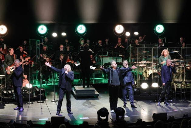 19.01.2026, Die Prinzen, Saenger, im Konzert live im Friedrichstadtpalast, Berlin, Sebastian Krumbiegel, Tobias Künzel, Wolfgang Lenk, Jens Sembdner, Henri Schmidt, Berlin
