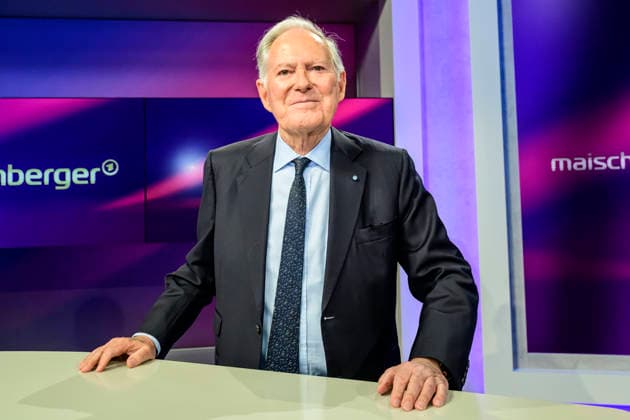 GER, Berlin, studio, guest on - maischberger, political talk show, TV, format, with host - Sandra Maischberger, Das Erste, from Adlershof - at Studio 20, pictured from left: Roland Berger (business and political consultant) January 21, 2026, Copyright: HMBxMedia UwexKoch