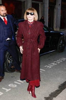 Anna Wintour Victoria Beckham, accompanied by her family, arrives at the Ministry of Culture to be elevated to the rank of Knight of the Order of Arts and Letters in Paris, France, on January 26, 2026 Cyril Moreau Bestimage Victoria Beckham, accompanied by her family, arrives at the Ministry of Culture to be elevated to the rank of Knight of the Order of Arts and Letters in Paris, France, on January 26, 2026 Paris France Copyright: xCYRILxMOREAUx xBESTIMAGExCYRILxMOREAUx xBESTIMAGEx
